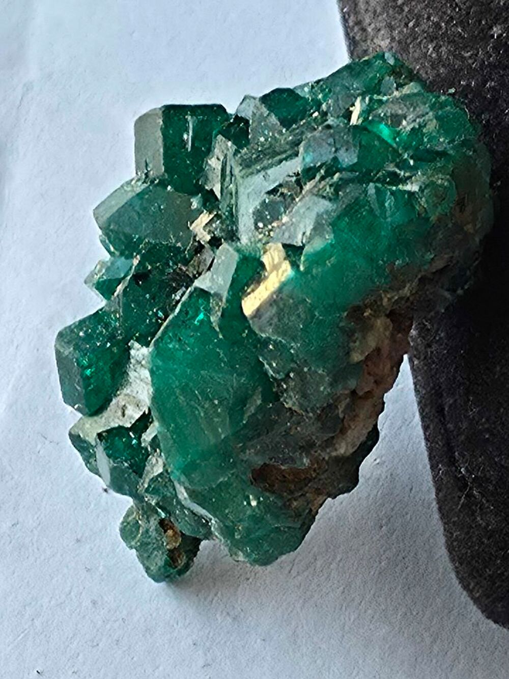 Cristaux de Dioptase Verte sur Matrice (RDC)-17g 