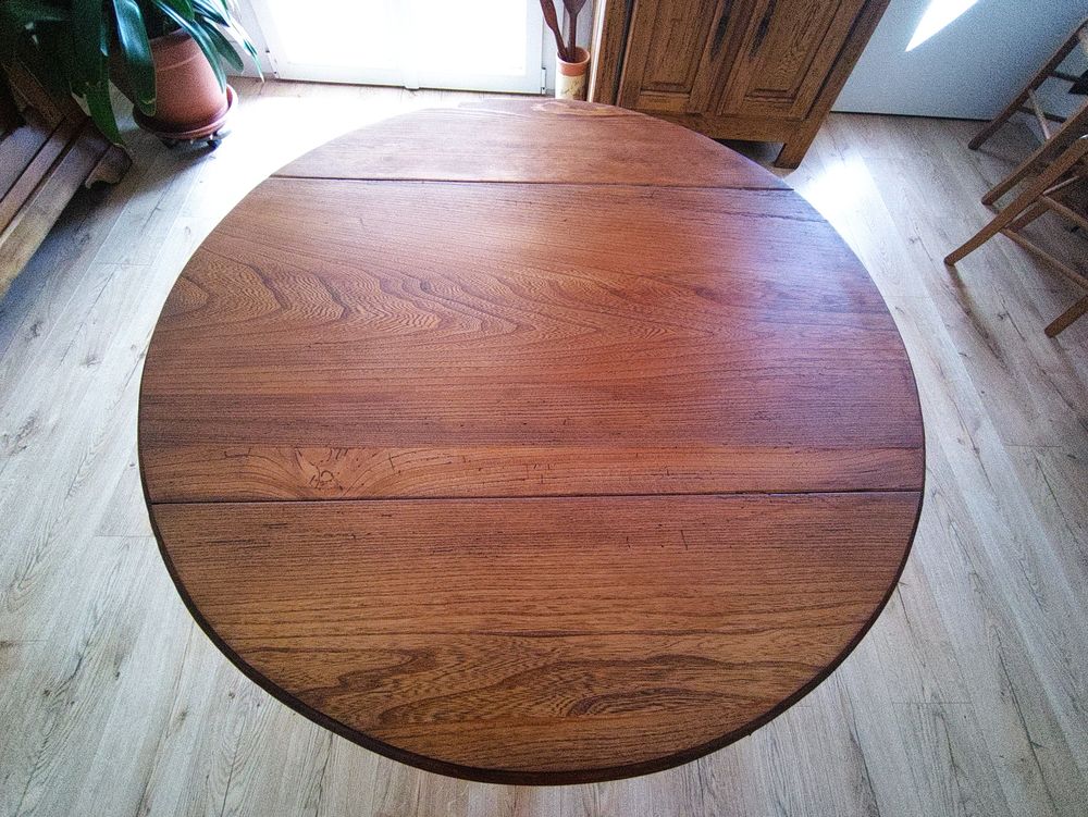Table ronde ancienne a abattants style Louis XVI Meubles