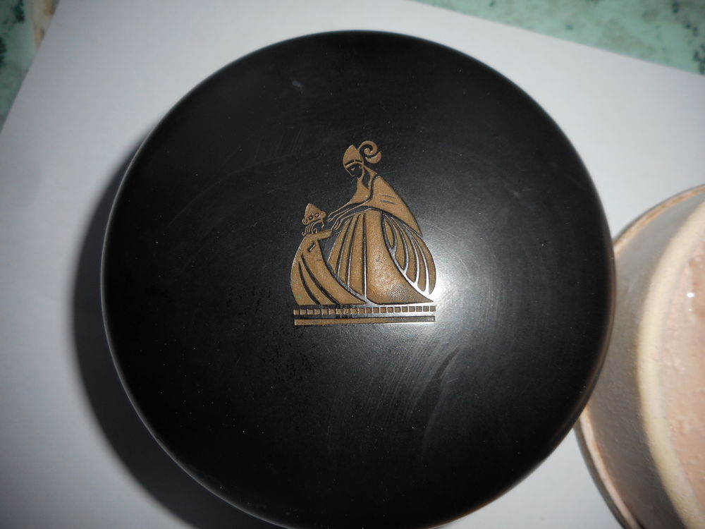 ancien poudrier Lanvin 1900 