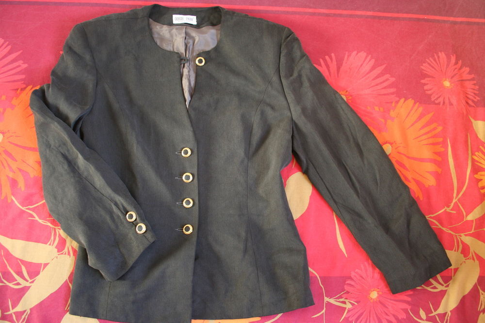 Ensemble veste jupe / Tailleur Grande marque Femme 36 / 38 Vêtements