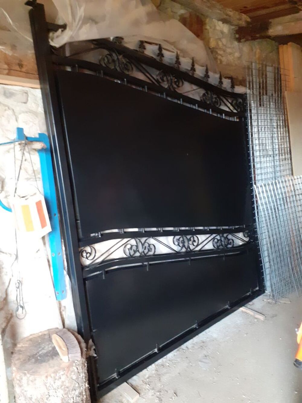 Portail plein en fer noir neuf Jardin