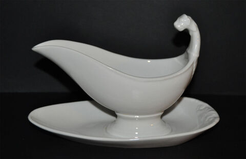 Sauci�re porcelaine blanche de Paris style empire napol�on 
Orl�ans (45)