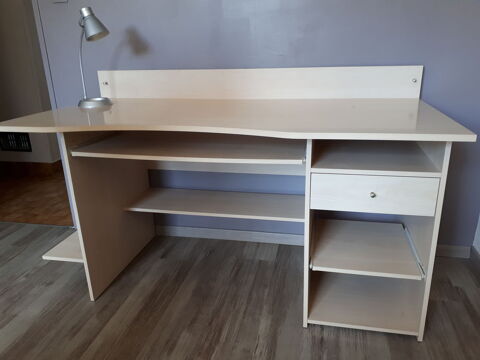 Bureau 35 Bagnols-sur-Cze (30)