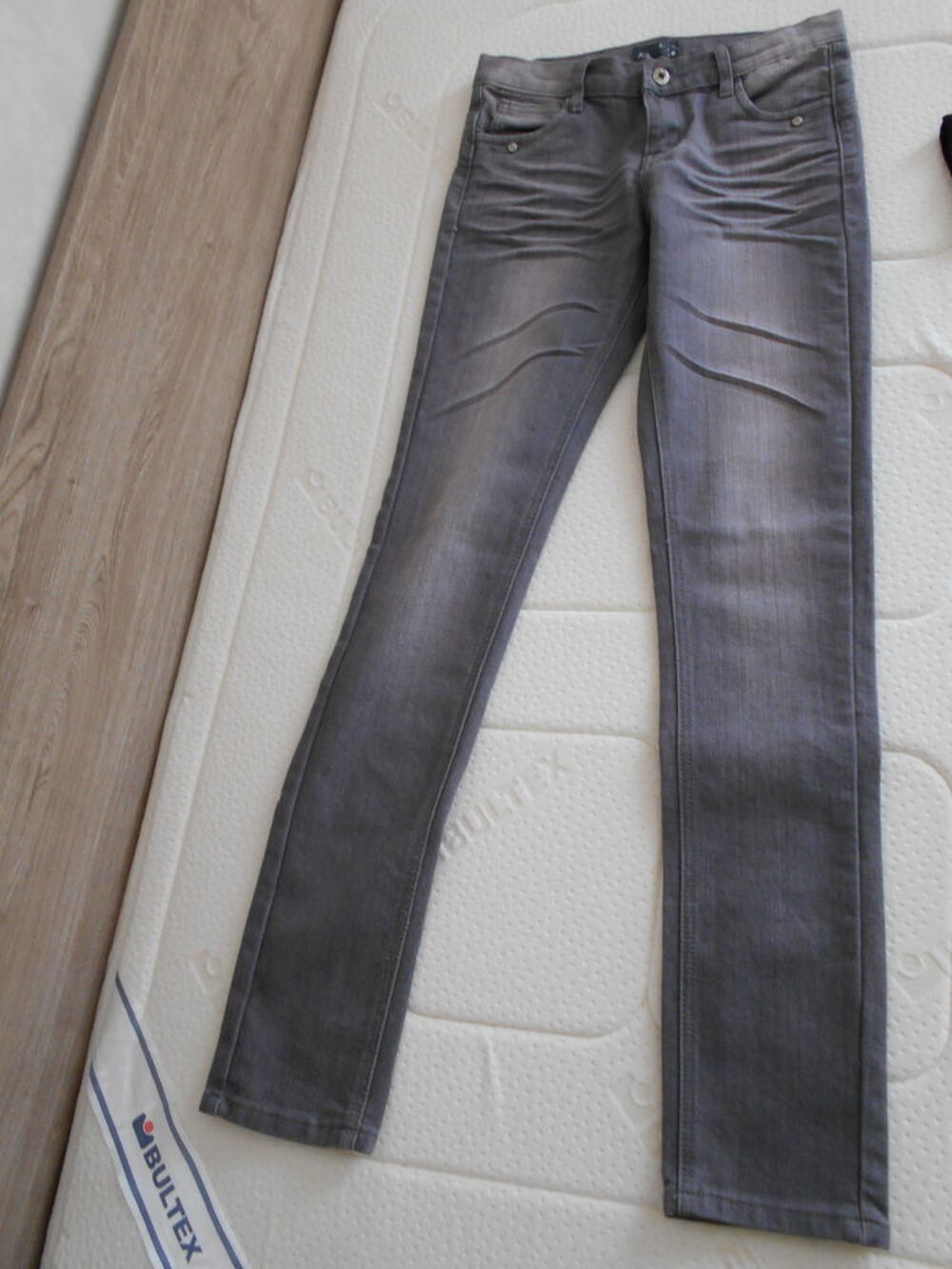 V&ecirc;tements fille 14 et 16 ans Vêtements enfants