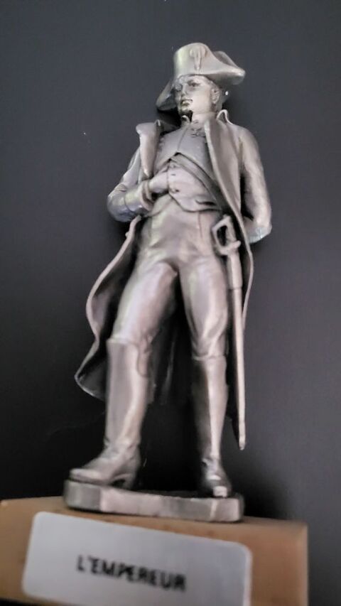 figurine napol�on Montlu�on (03)