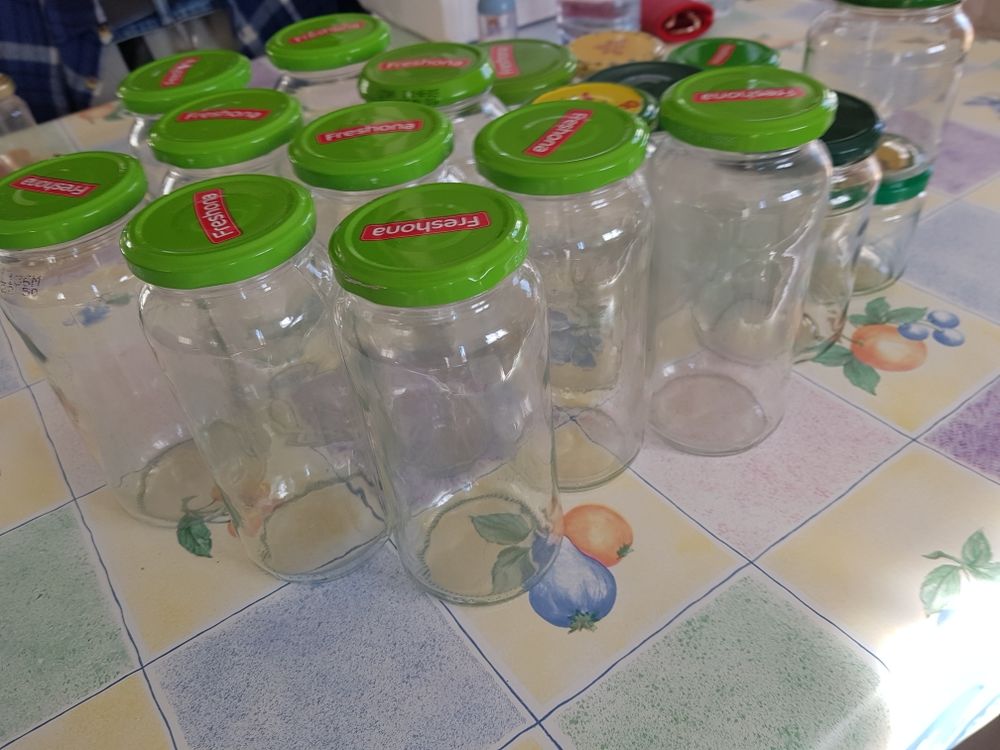 20 bocaux pour confitures ou autres, jee viens de rajouter des bocaux pour mm prix Jardin