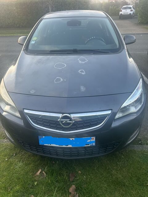 Opel astra 1.7 CDTI 110 ch FAP Cosmo