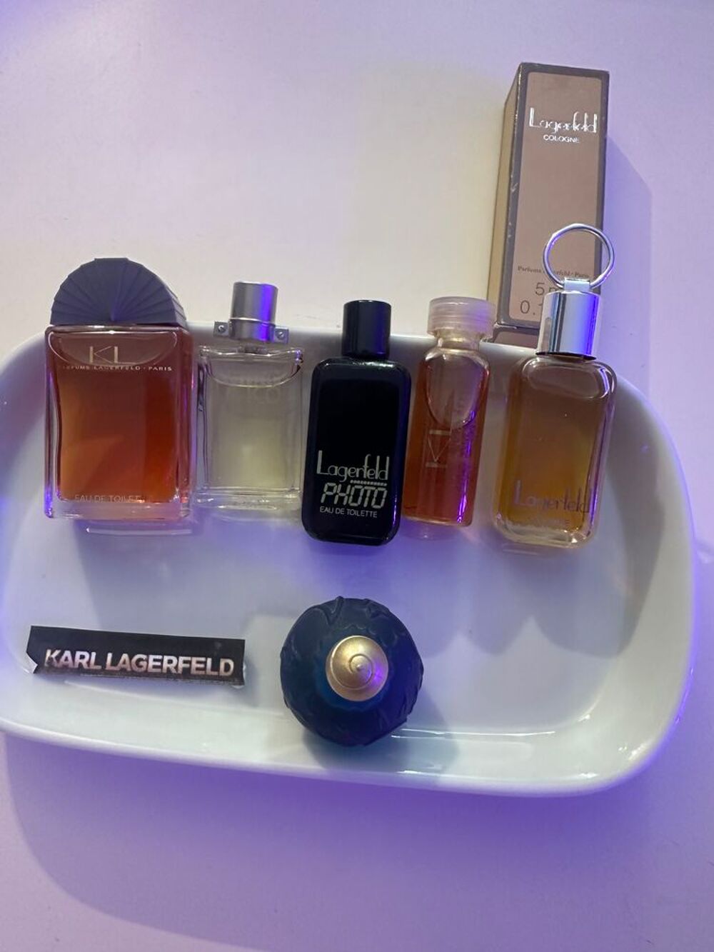 Lot de 100 miniatures de parfum de grandes marques 