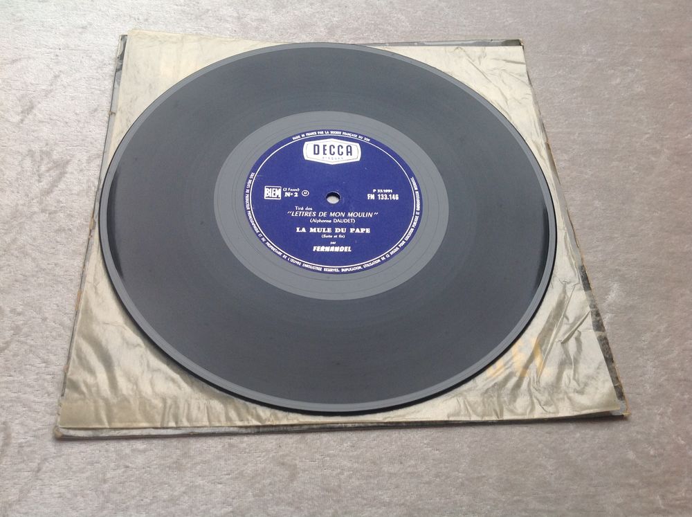 FERNANDEL LETTRES DE MON MOULIN 33T. Vol 4 Envoi Possible
CD et vinyles