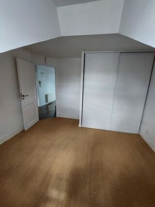  Appartement à louer 3 pièces 48 m²