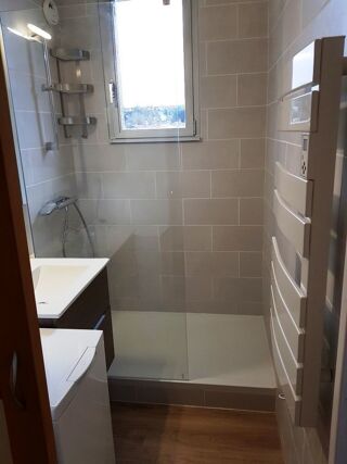  Appartement à louer 2 pièces 40 m²