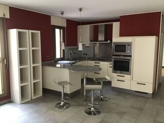  Appartement à louer 2 pièces 45 m²