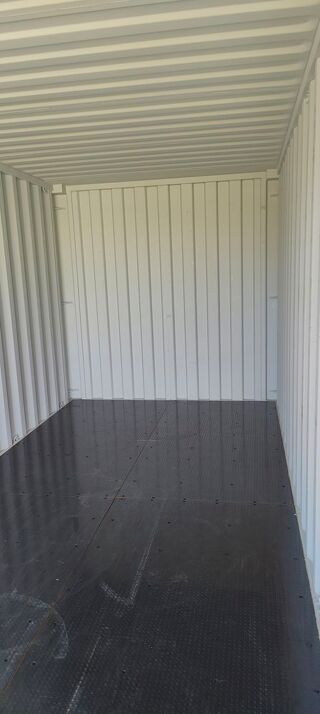  Parking / Garage à louer 14 m² Millau