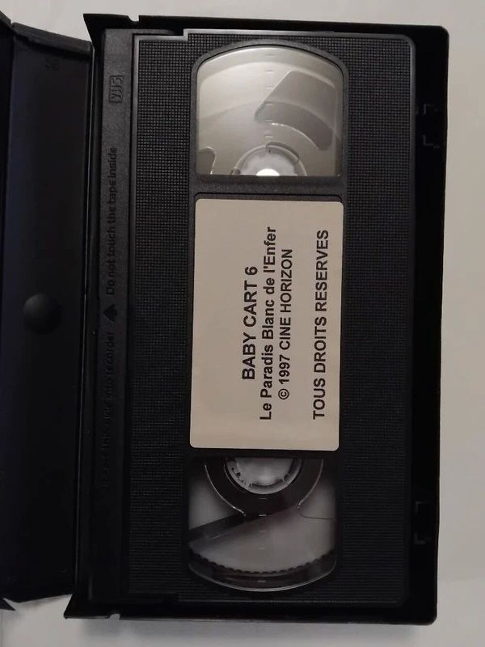Baby cart vhs hambara Tomisabur? Wakaya DVD et blu-ray