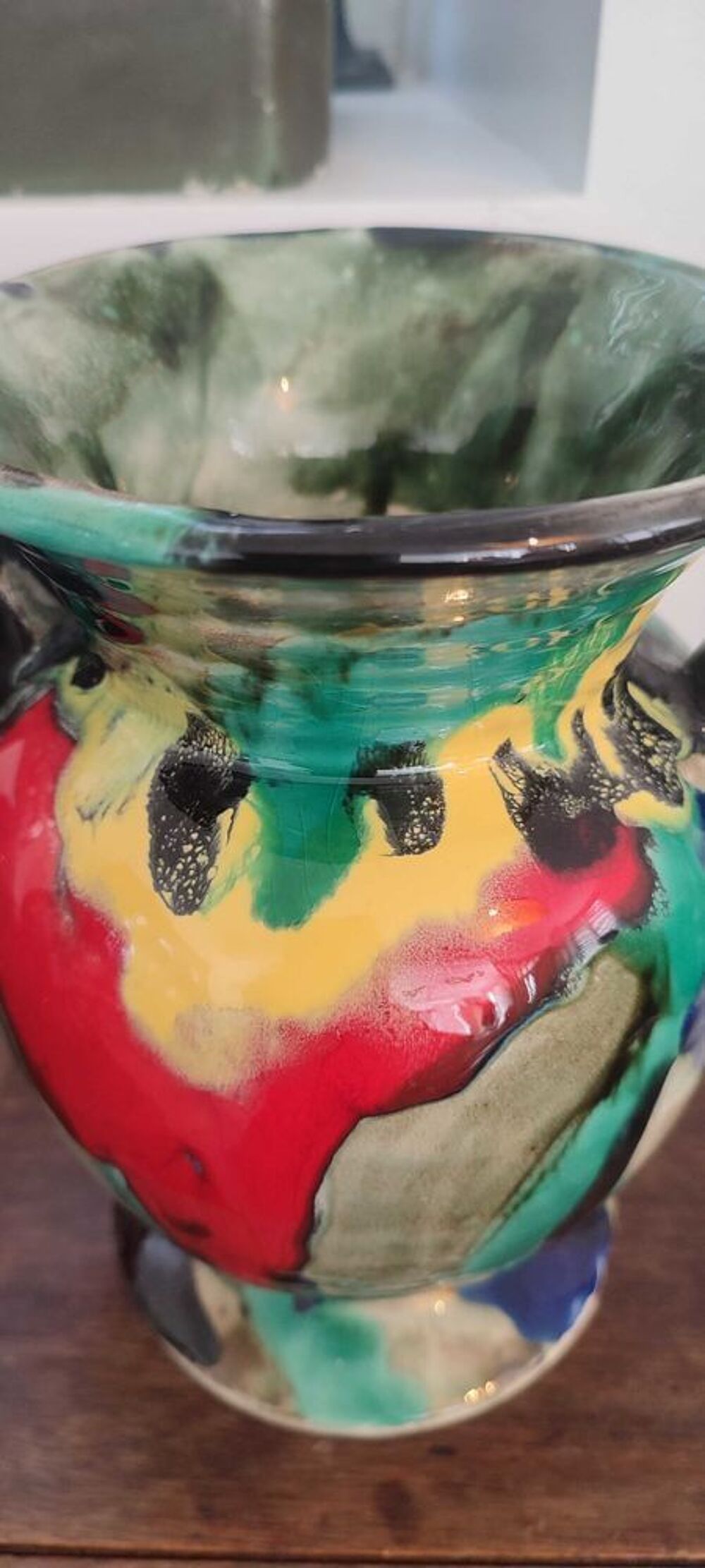 Vase Art D&eacute;co en c&eacute;ramique &agrave; gla&ccedil;ures flamm&eacute;es 