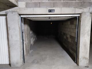  Parking / Garage à louer 13 m² Meaux