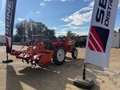   MINI TRACTEUR HINOMOTO CX16D - 582 H 