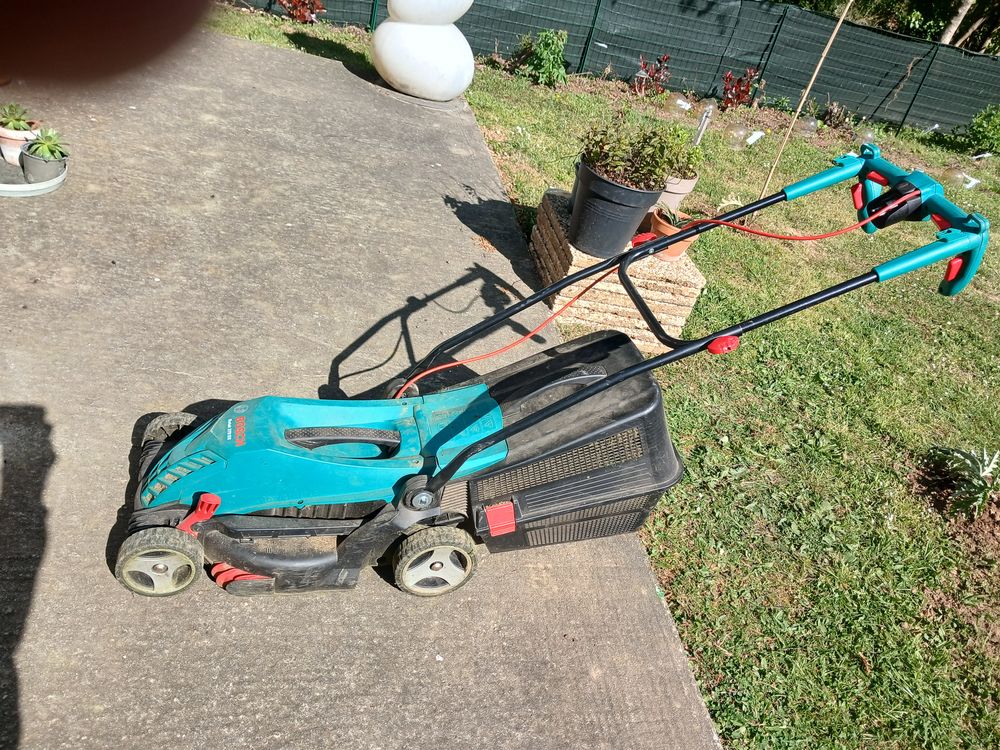 Tondeuse Electrique Jardin
