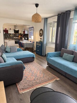  Appartement à louer 3 pièces 71 m²