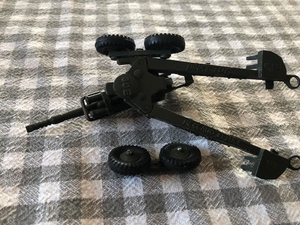 Dinky Toys militaire 