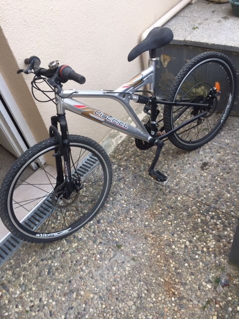 VTT homme 40 Courcelles-ls-Montbliard (25)