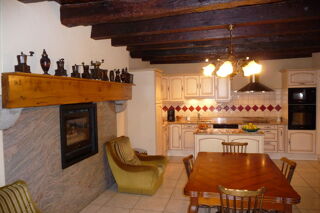  Maison à vendre 7 pièces 5674 m²