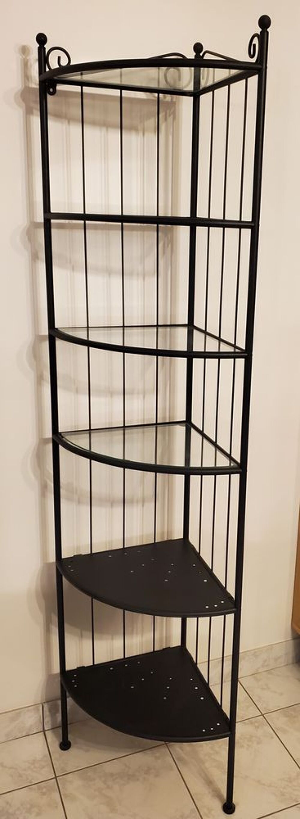 &Eacute;tag&egrave;re d'angle, noire Meubles
