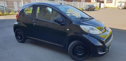 Peugeot 107 1.0e 12V 68ch BLUE LION Black & Silv