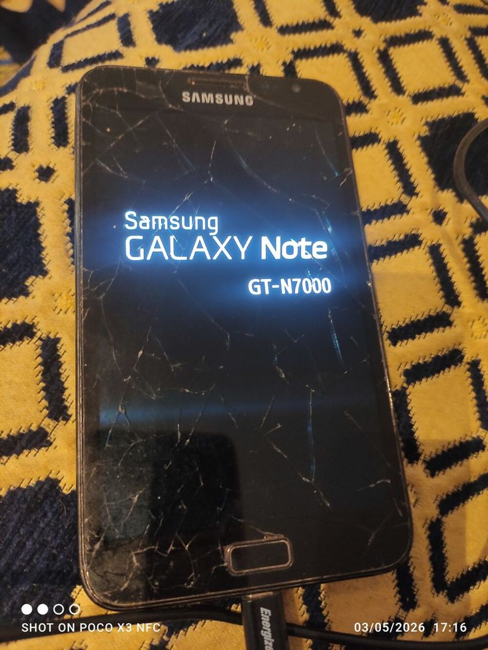 Samsung Galaxy note GT N7000 Téléphones et tablettes