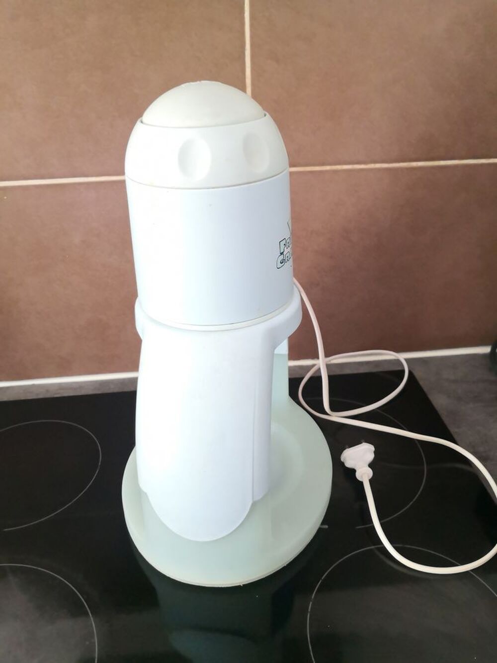 Appareil &agrave; granita Electroménager