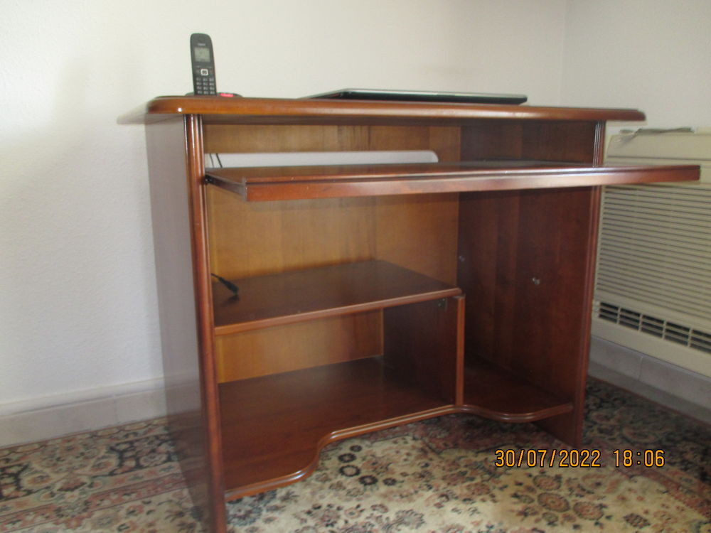 Meuble informatique en merisier Meubles