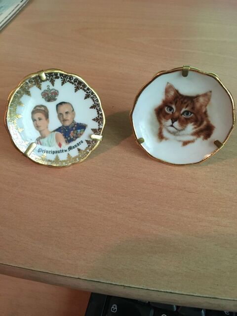 GRACE KELLY ET REGNIER. Et CHAT. 35 Paris 20 (75)