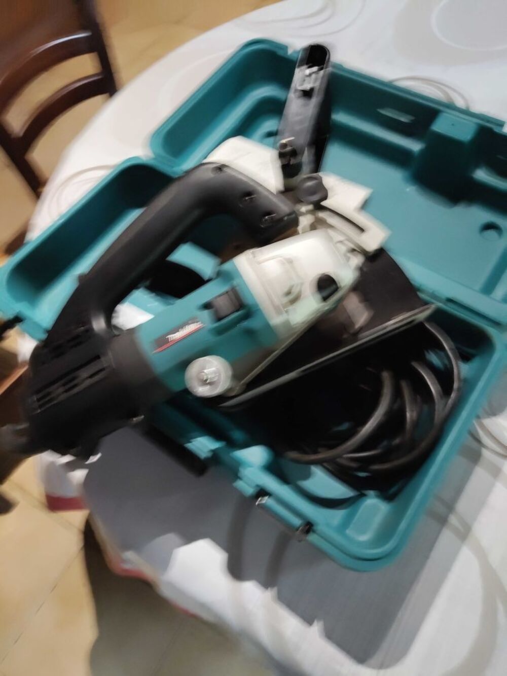 rainureuse Makita Bricolage