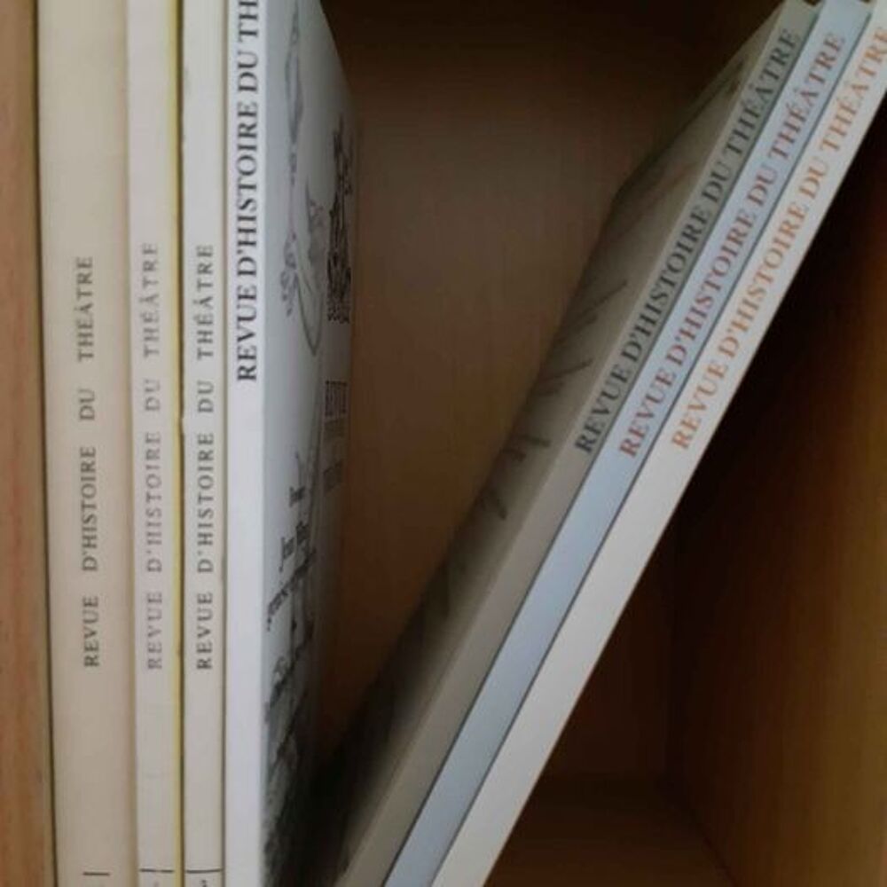 26 num&eacute;ros de la Revue d'Histoire du Th&eacute;&acirc;tre, de 1951 &agrave; 2015 Livres et BD