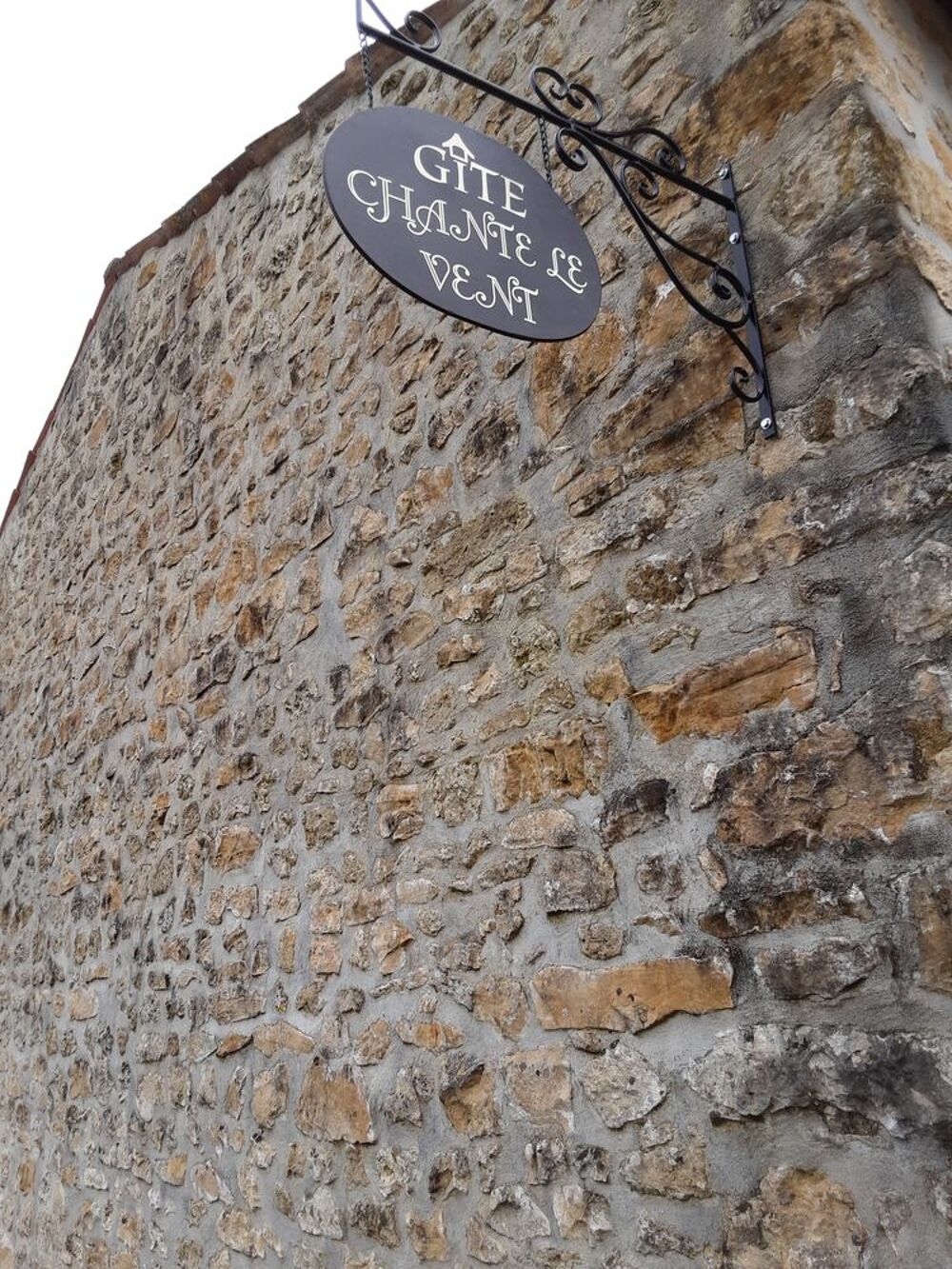   Chante le Vent 
Joli Gîte de 70 M2 .
à 20 minutes Océan Poitou-Charentes, Montpellier-de-Médillan (17260)