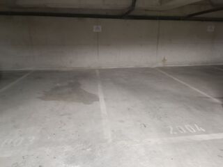  Parking / Garage � vendre 12 m�