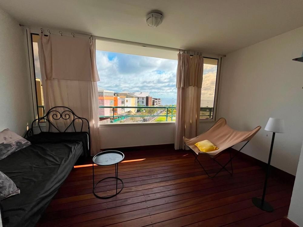 Location Appartement T2 meublé de 45 m2 avec vue mer Saint-paul