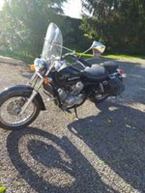 HONDA 2000 occasion 33240 Saint-André-de-Cubzac