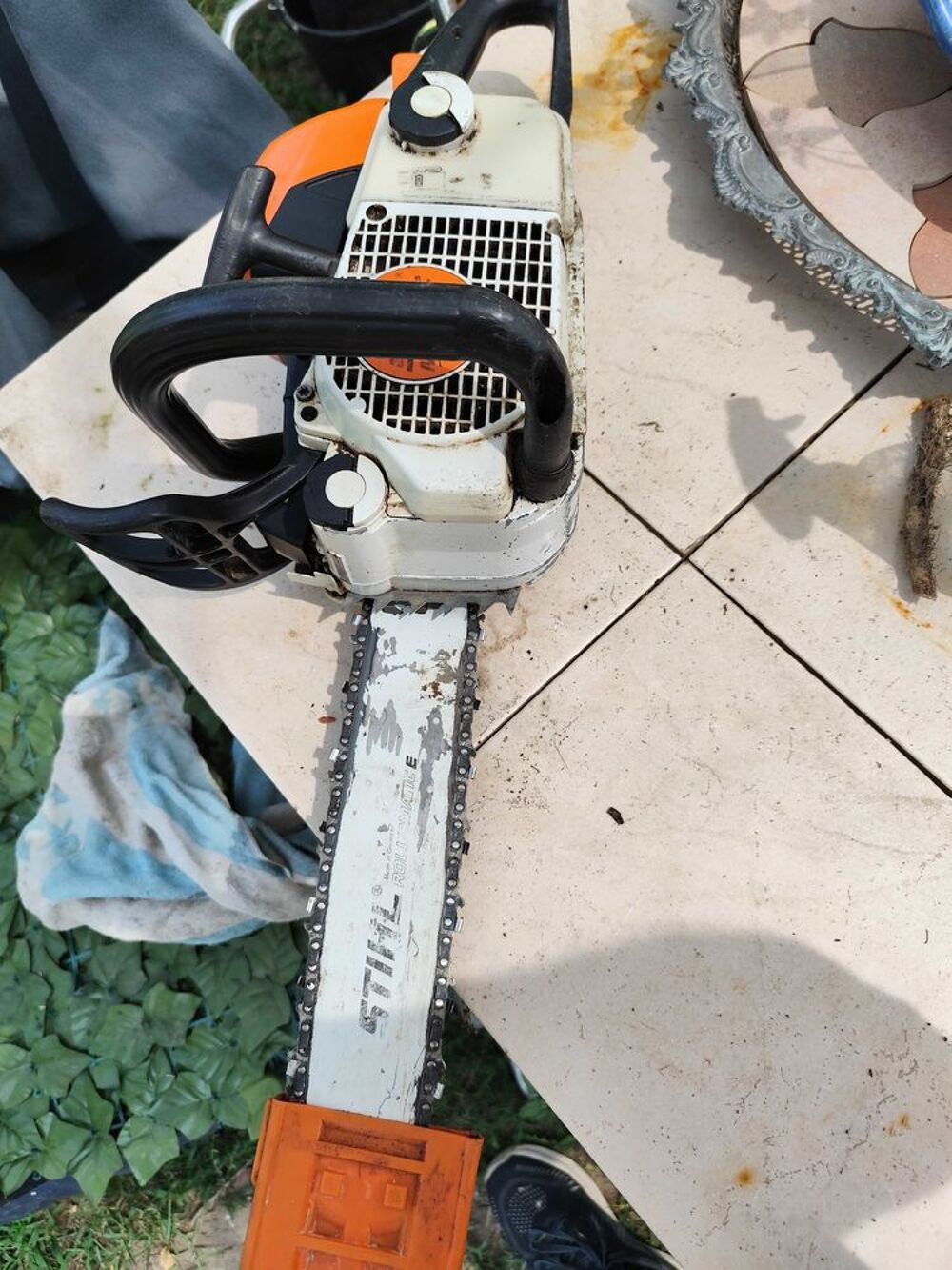 tron&ccedil;onneuse Stihl Bricolage