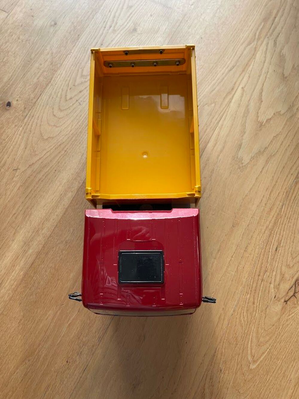 Camion benne Bruder sur porteur MAN 
Jeux / jouets