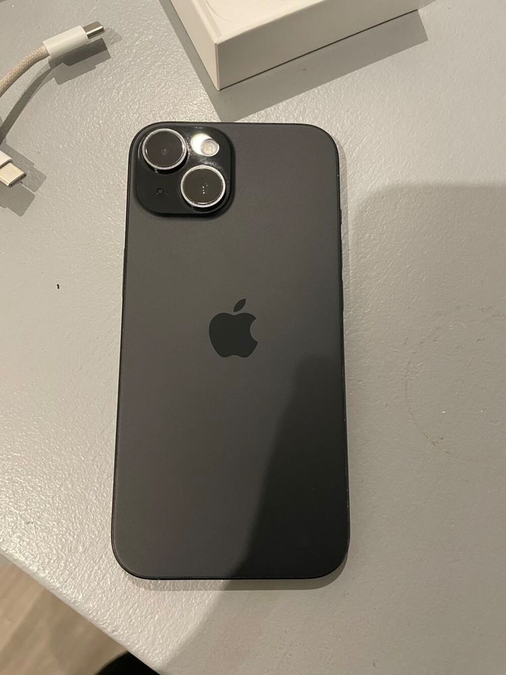 iPhone 15 128go Téléphones et tablettes