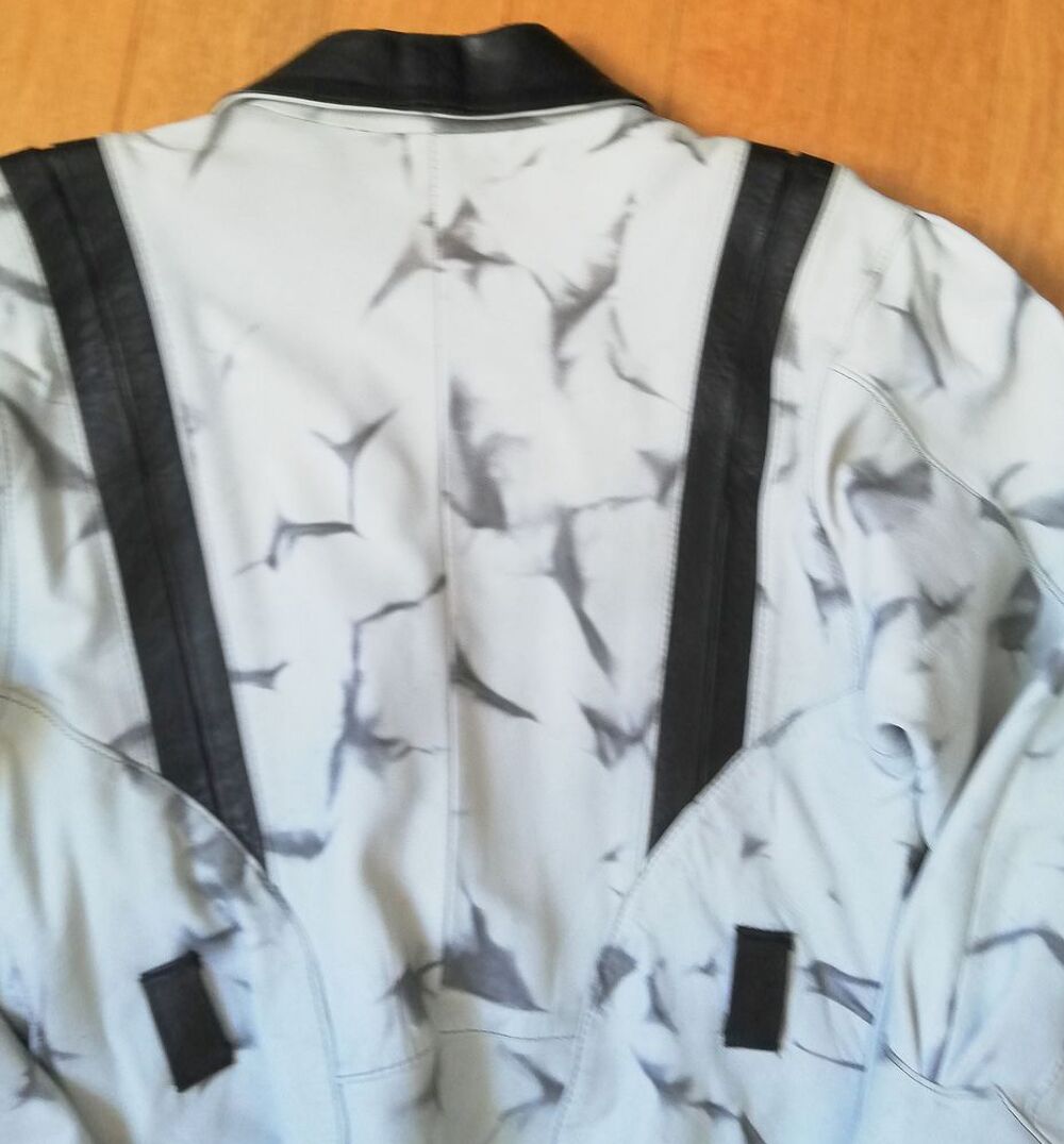 Veste cuir blanc &amp; noir T 44 Vêtements