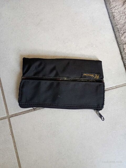 porte feuille 5 Bourg-de-P�age (26)