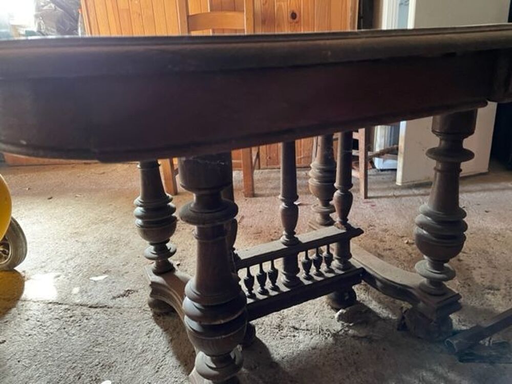 Table en ch&ecirc;ne massif avec rallonge Meubles