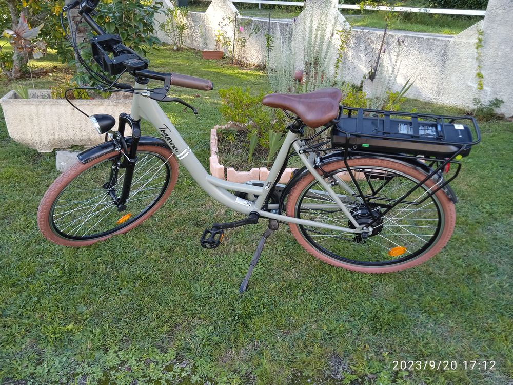 V&eacute;lo &eacute;lectrique neuf vendu cause maladie Vélos