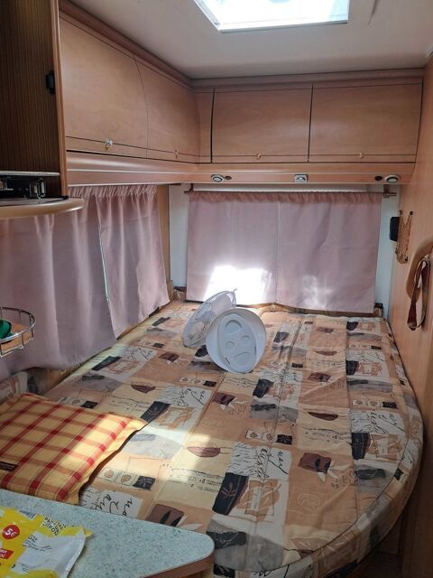 B&Uuml;RSTNER Camping car 2002 occasion Juvincourt-et-Damary 02190