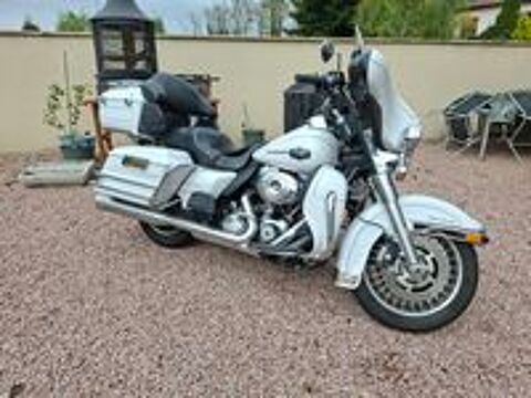 HARLEY-DAVIDSON 2012 occasion 03120 Lapalisse