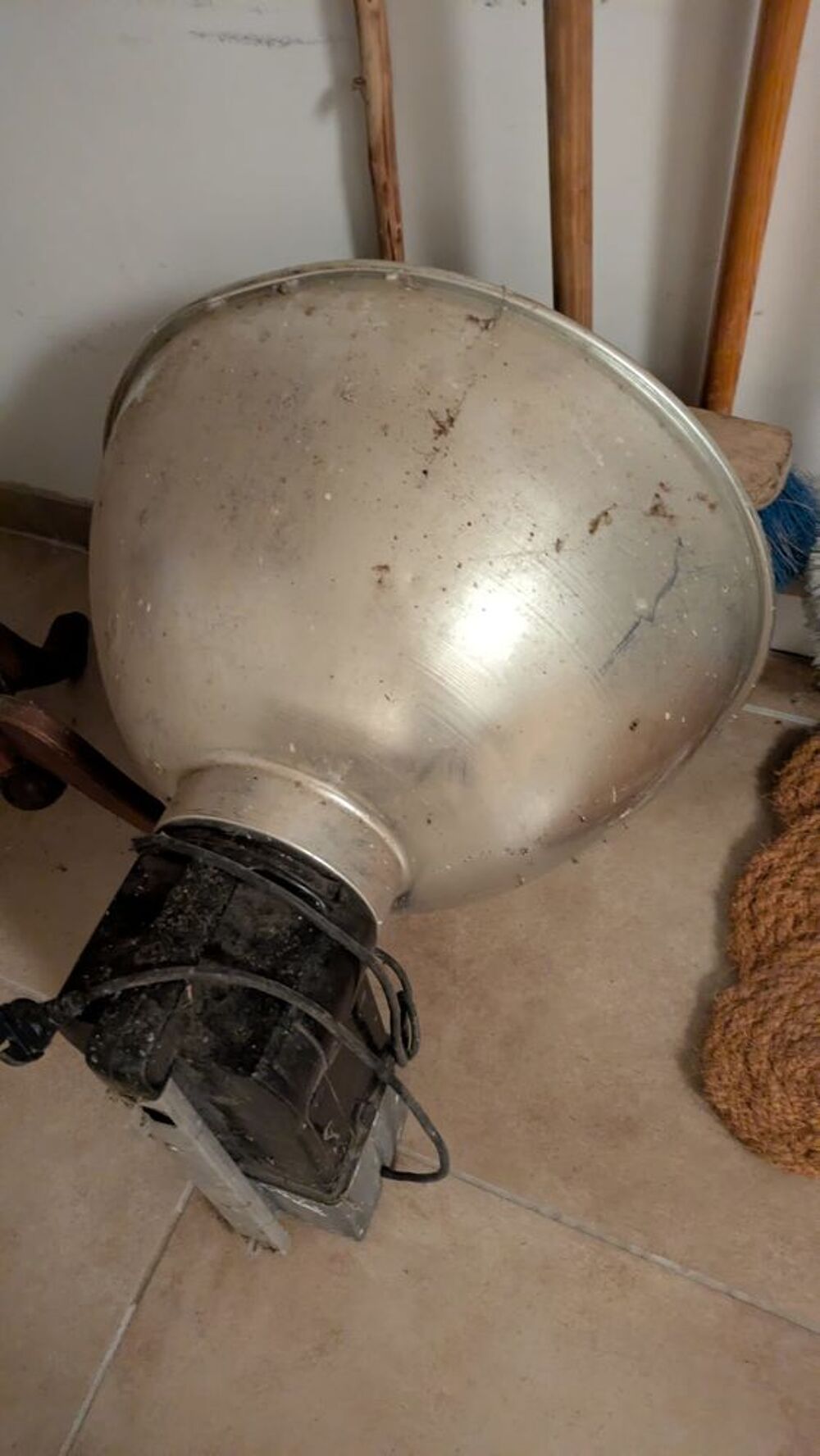 Lampe vintage tr&egrave;s puissante Bricolage