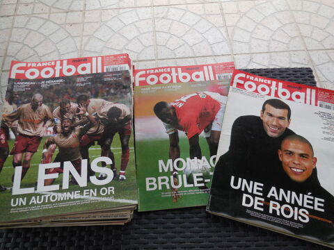 FRANCE FOOTBALL  anne 2002 (Livres Revues)   0,50  0 Loivre (51)