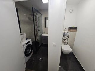  Appartement à louer 2 pièces 51 m² Courbevoie